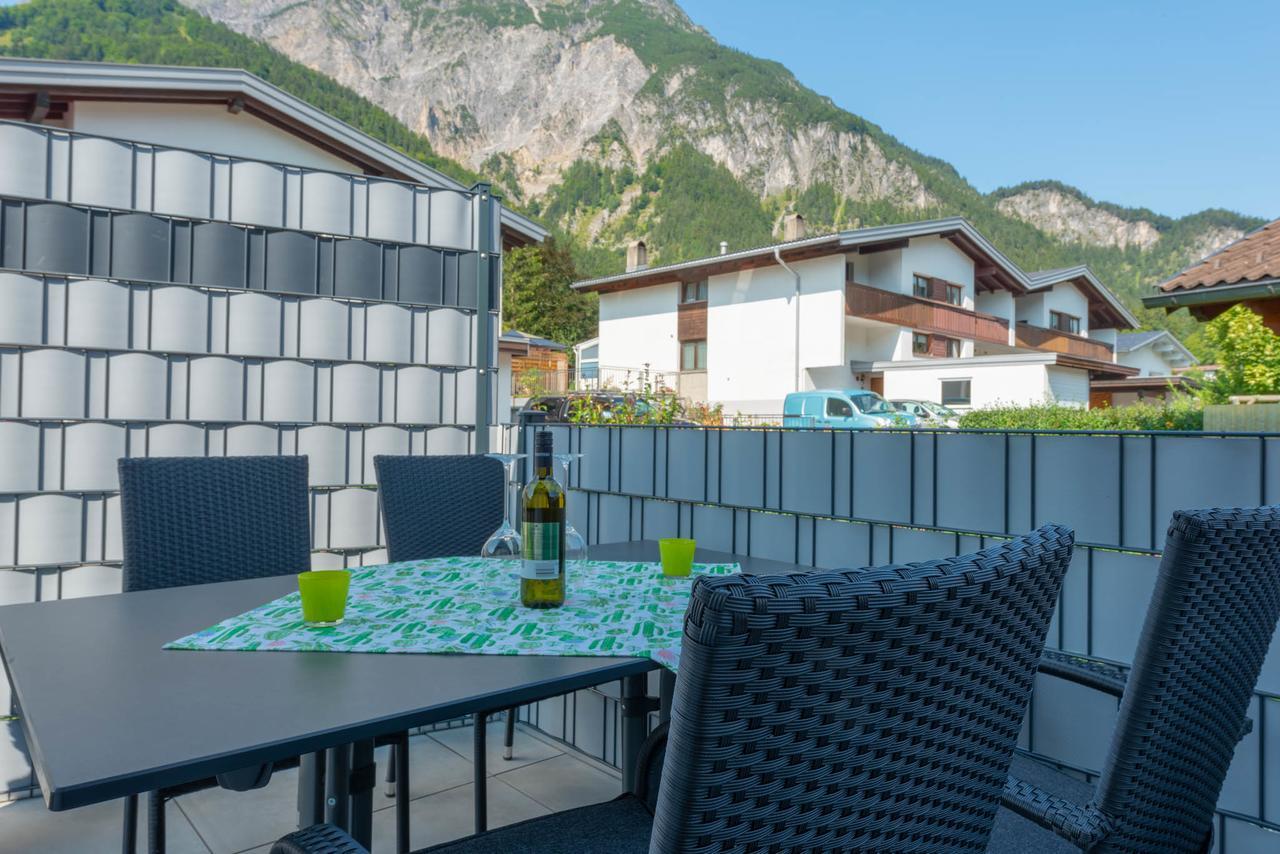 - Bergblick -